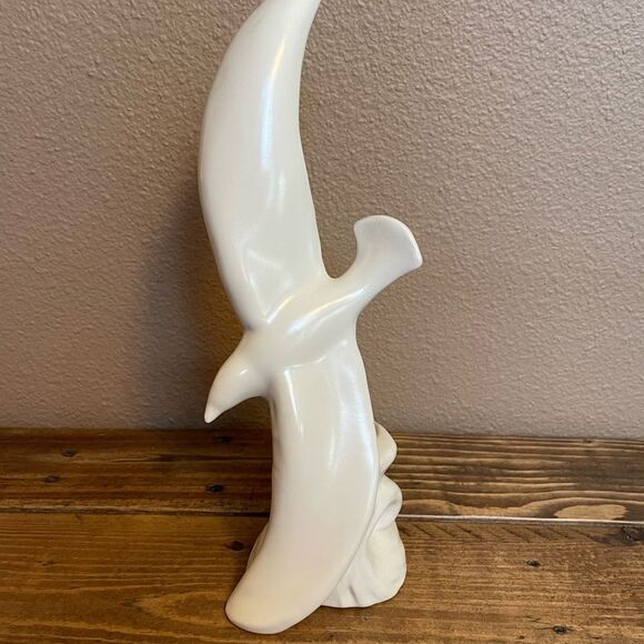 Genuine Haeger Vintage Seagull Vase Sculpture - Picture 1 of 16